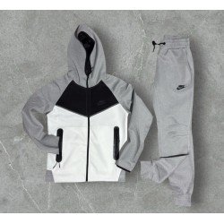 ΣΕΤ NIKE TECH FLEECE ΣΕ ΓΚΡΙ-ΜΑΥΡΟ-ΛΕΥΚΟ ΧΡΩΜΑ SET-4517